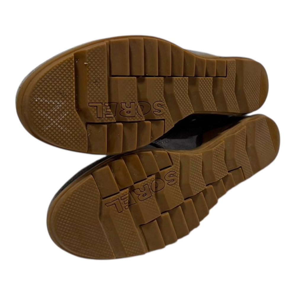 Sorel Evie II Gray Suede Lace Up Waterproof Bootie with‎ Brown Soles - Picture 7 of 9